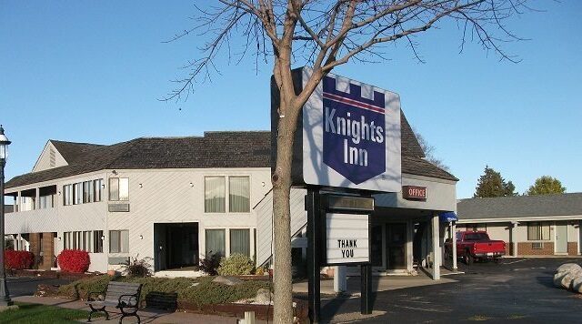 Knights Inn